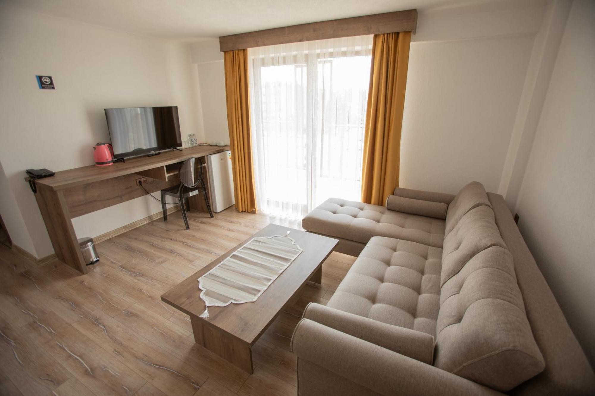 E87 Highway Otel Ören 外观 照片