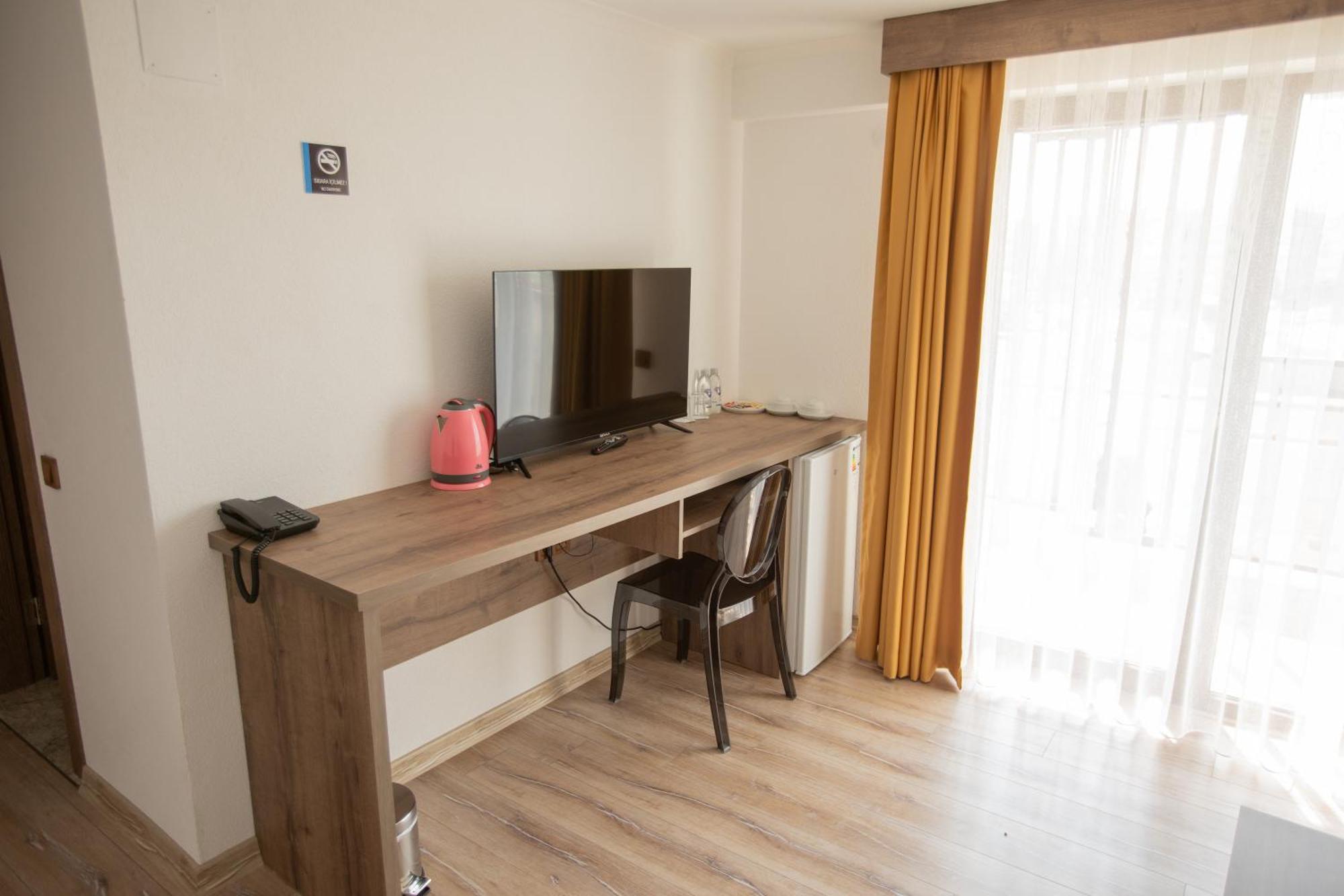 E87 Highway Otel Ören 外观 照片