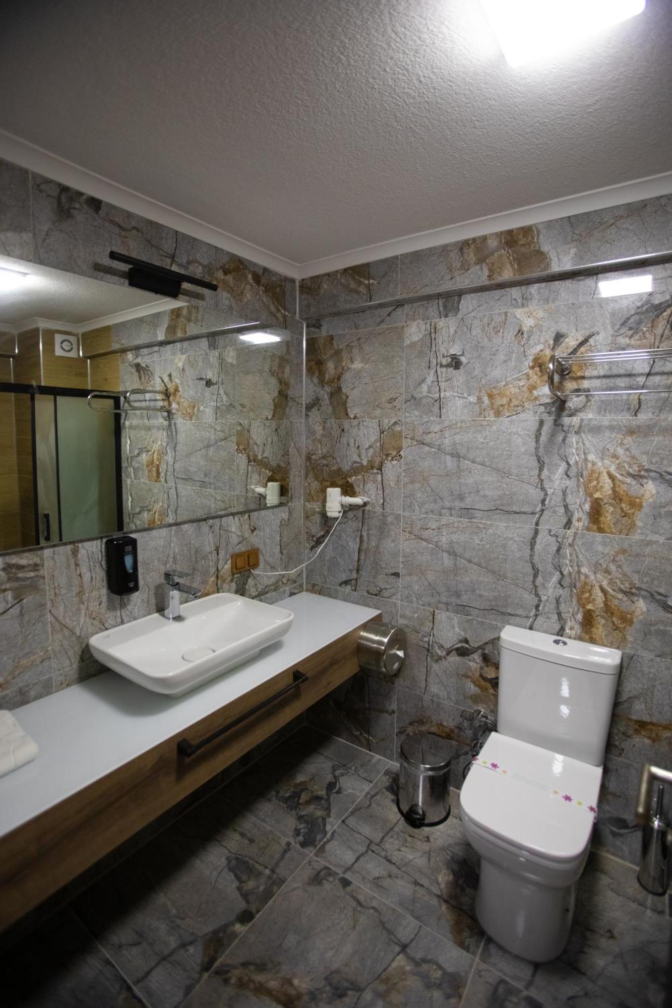 E87 Highway Otel Ören 外观 照片