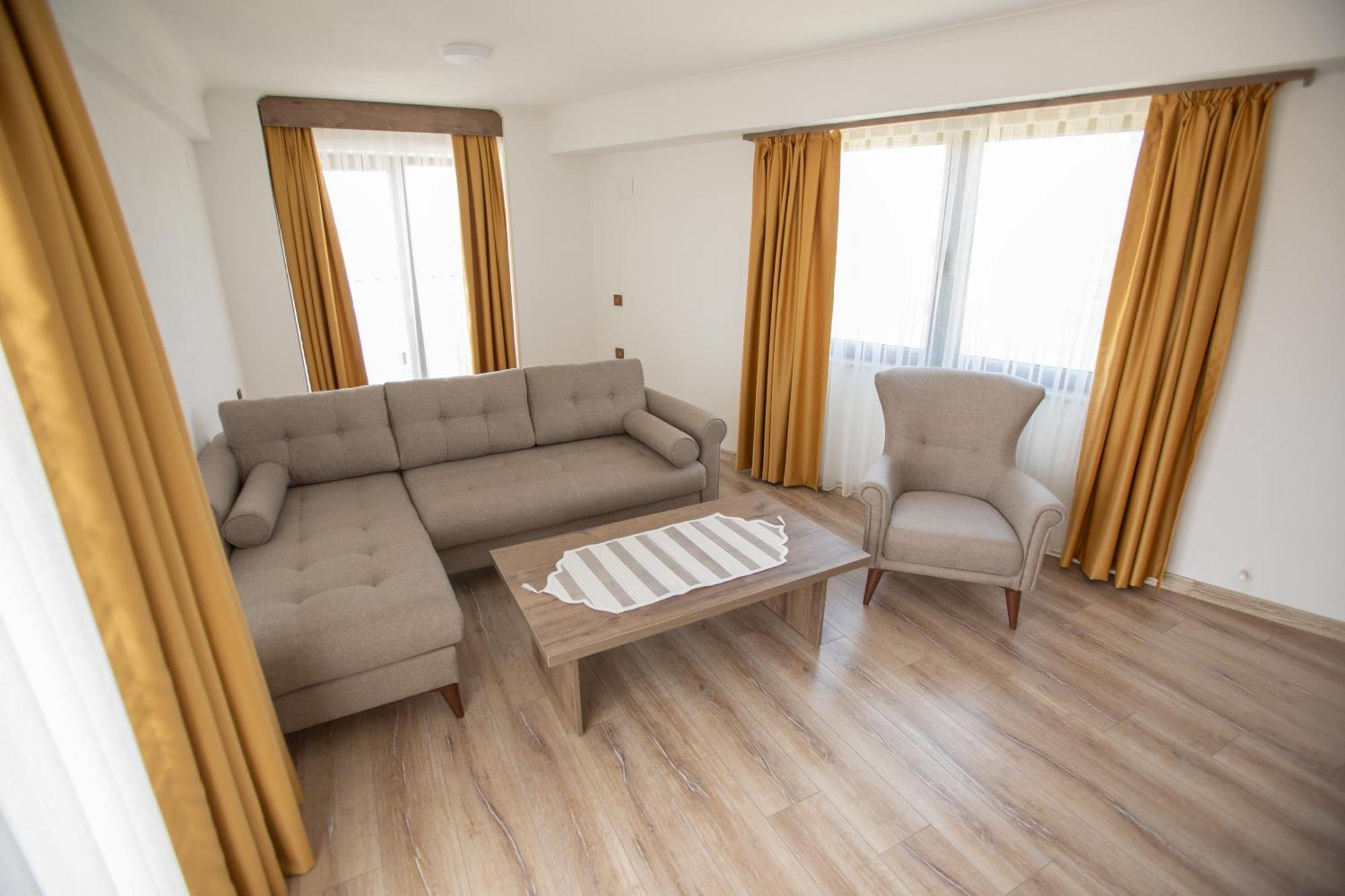 E87 Highway Otel Ören 外观 照片