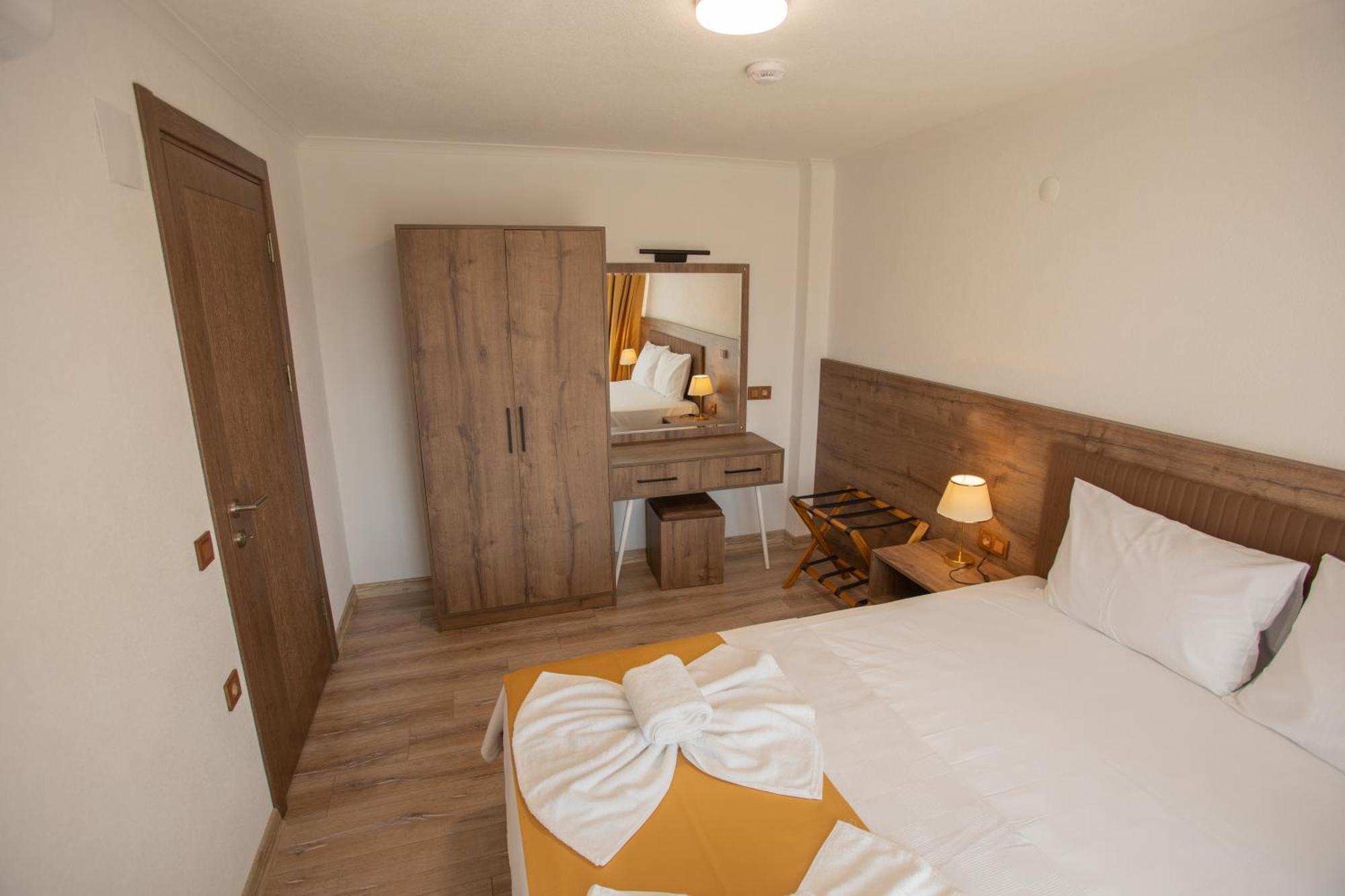 E87 Highway Otel Ören 外观 照片